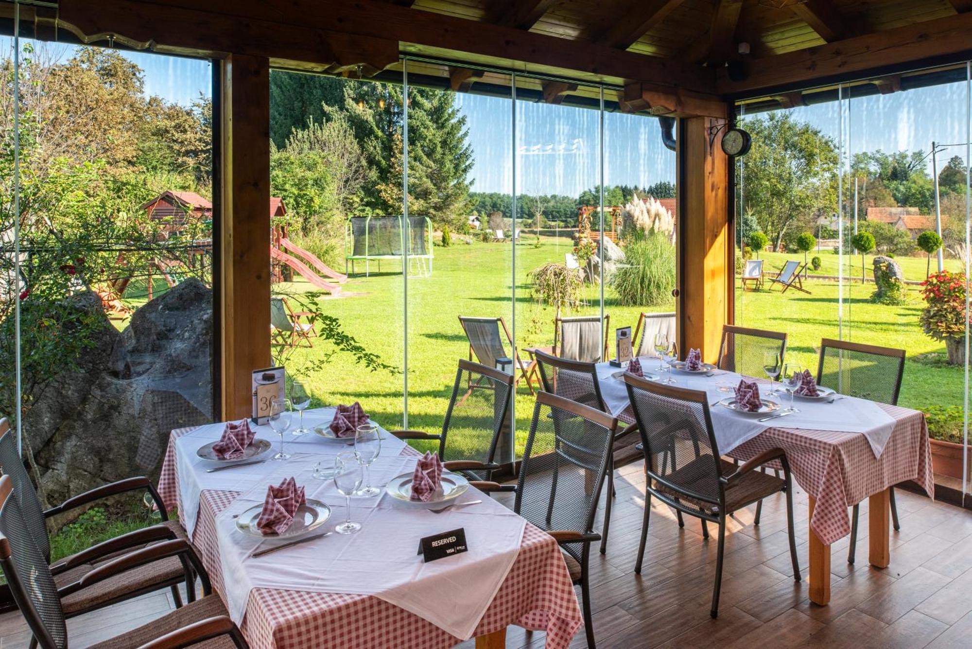 B&B Restoran Bosiljevo Exterior foto