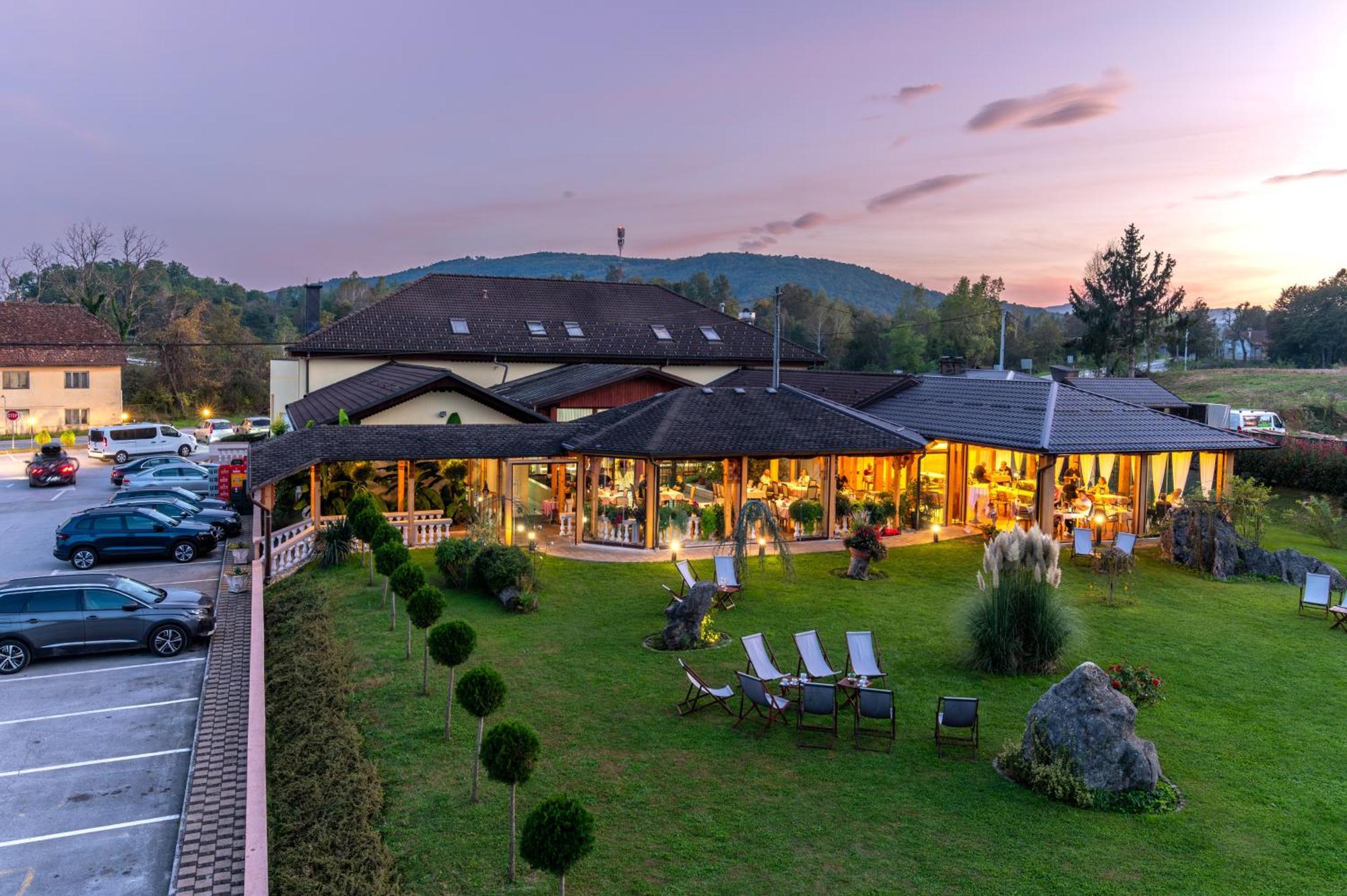 B&B Restoran Bosiljevo Exterior foto
